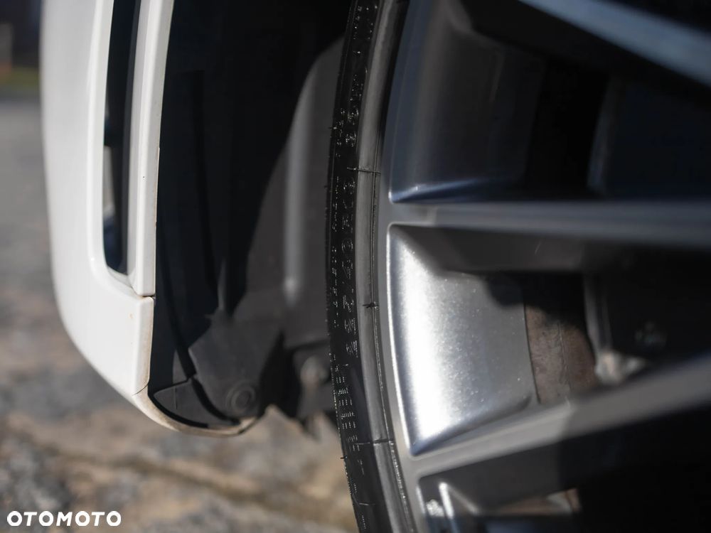 Mercedes-Benz Klasa A 220 d 4-Matic AMG Line 8G-DCT - 3