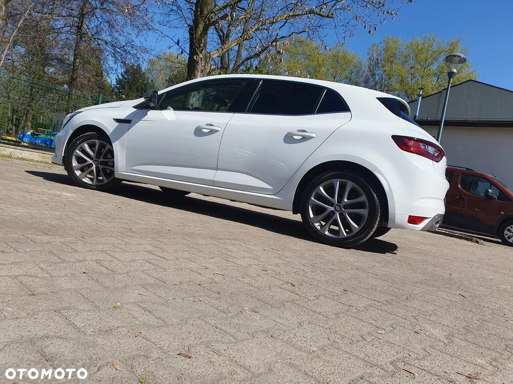 Renault Megane ENERGY TCe 165 EDC GT LINE - 23