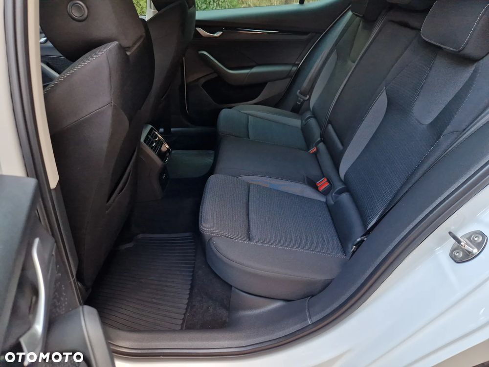 Skoda Octavia 1.5 TSI ACT Style - 7