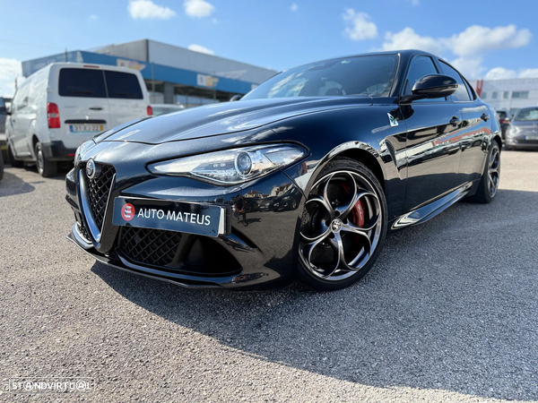 Alfa Romeo Giulia 2.9 V6 Bi-Turbo Quadrifoglio