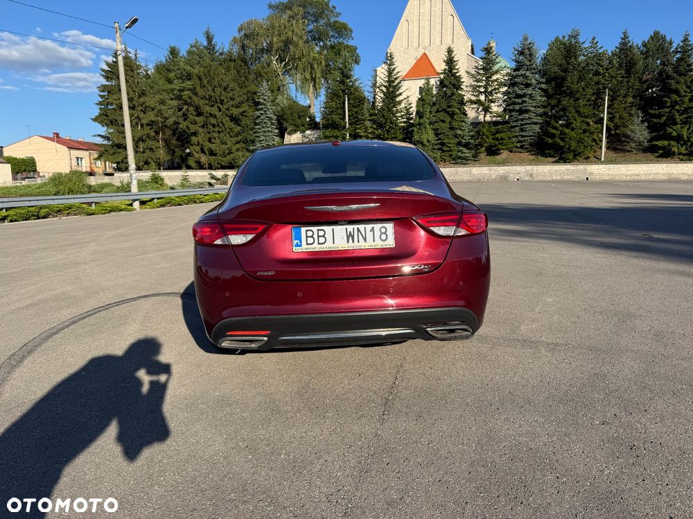 Chrysler 200 - 22