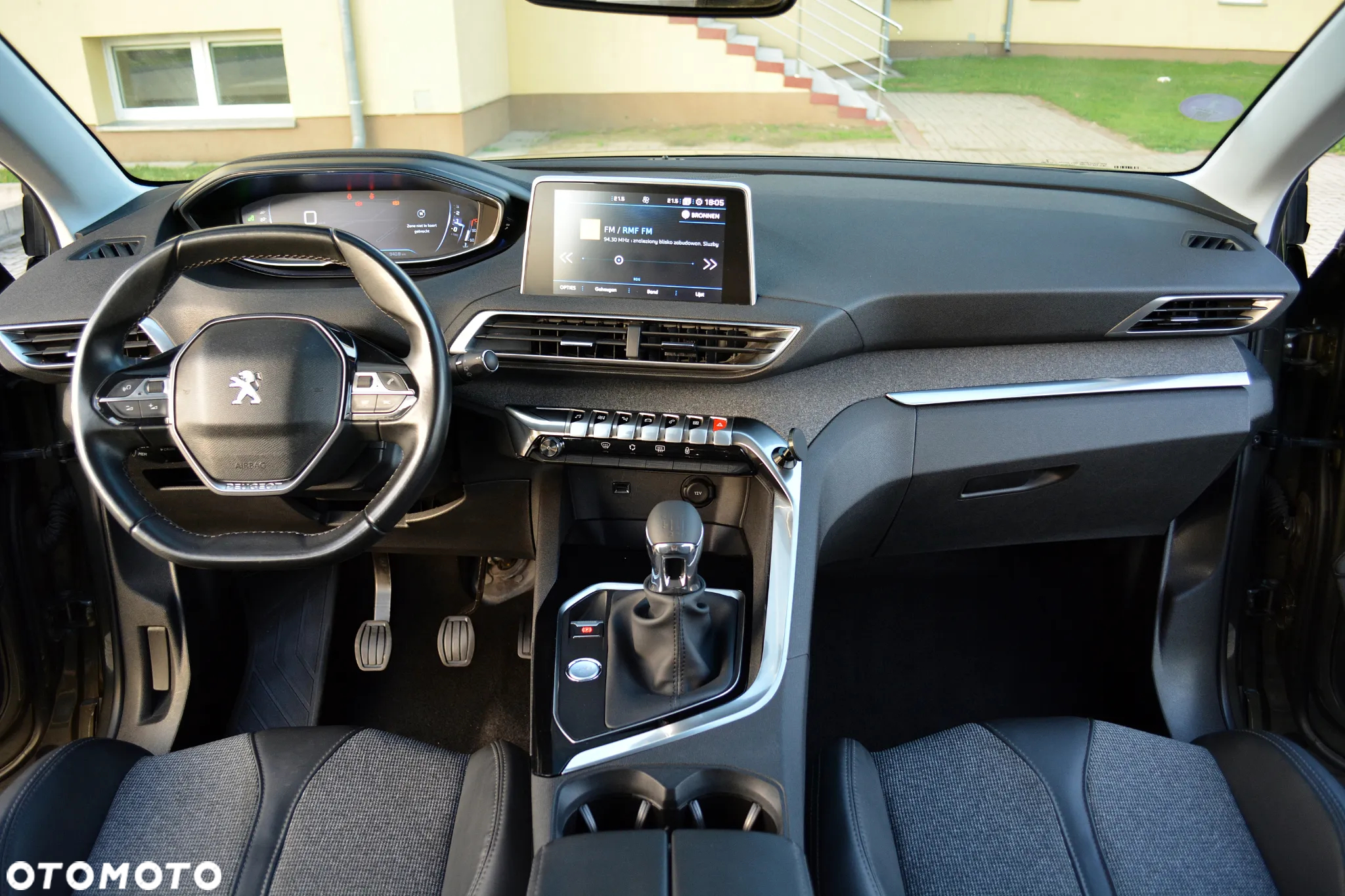 Peugeot 3008 1.2 PureTech Allure - 28