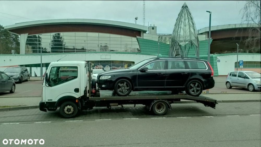 Nissan Cabstar - 3
