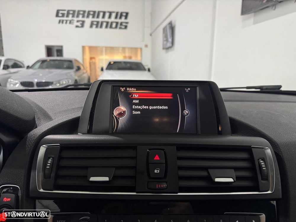 BMW 116 d Pack M - 18