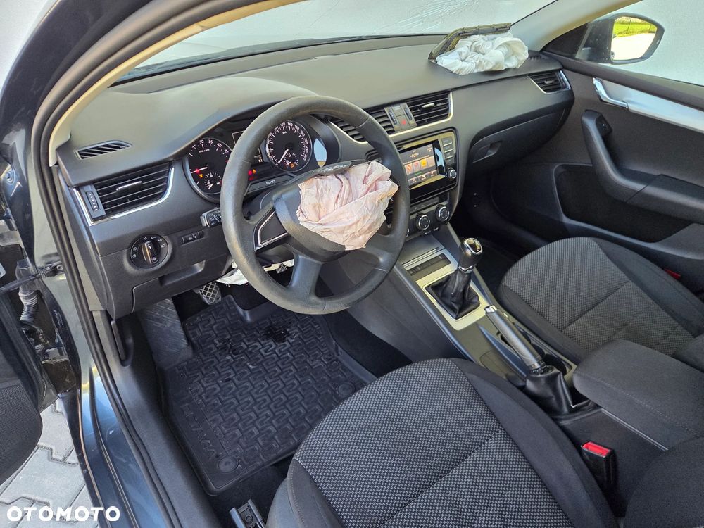 Skoda Octavia - 7