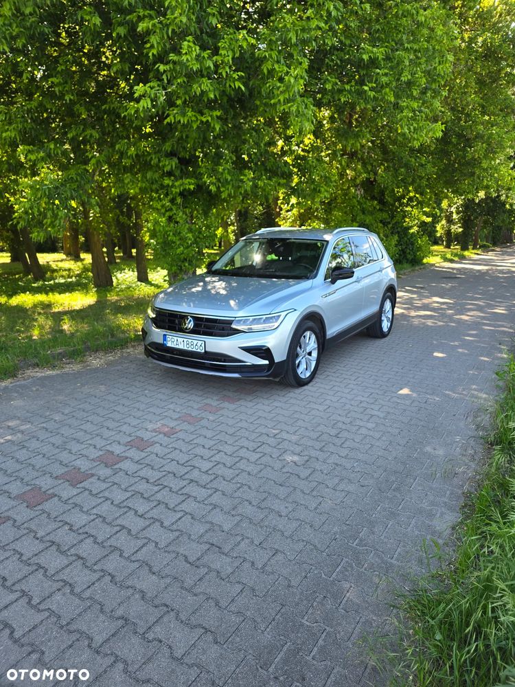 Volkswagen Tiguan 2.0 TDI SCR Active DSG - 9