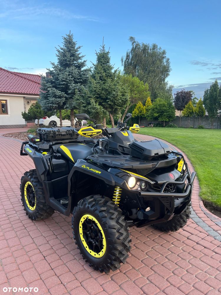 Can-Am Outlander - 1