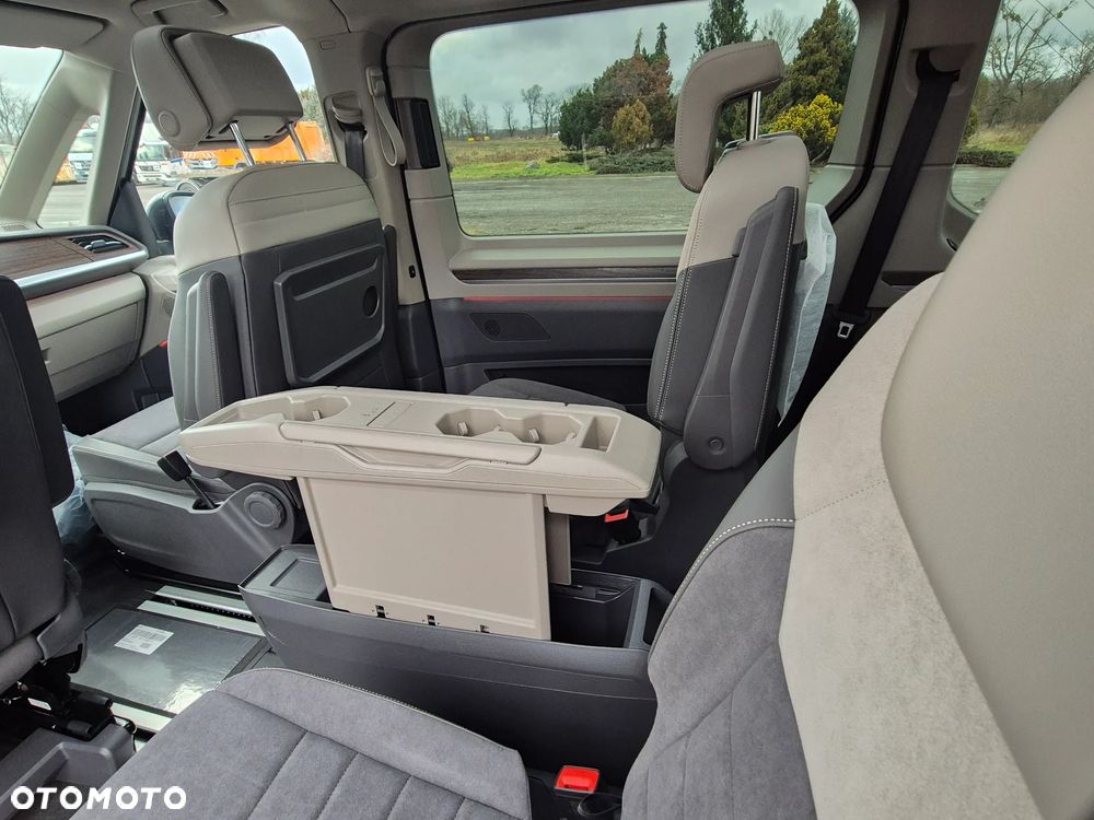 Volkswagen Multivan 1.5 eHybrid PHEV 180kW 4Motion L2 Style DSG - 10