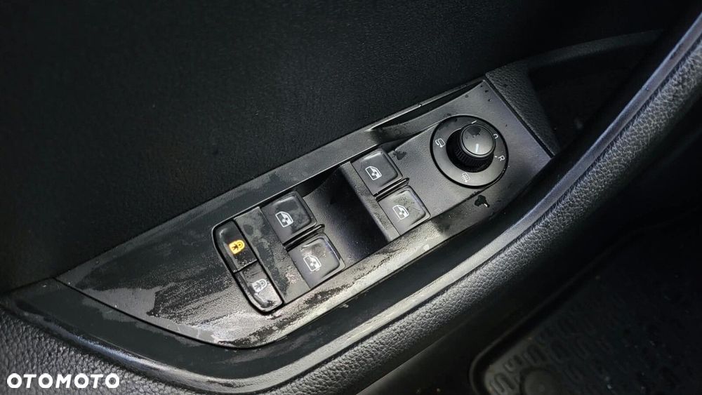 Skoda Superb 2.0 TDI SCR 4x4 Ambition DSG - 17