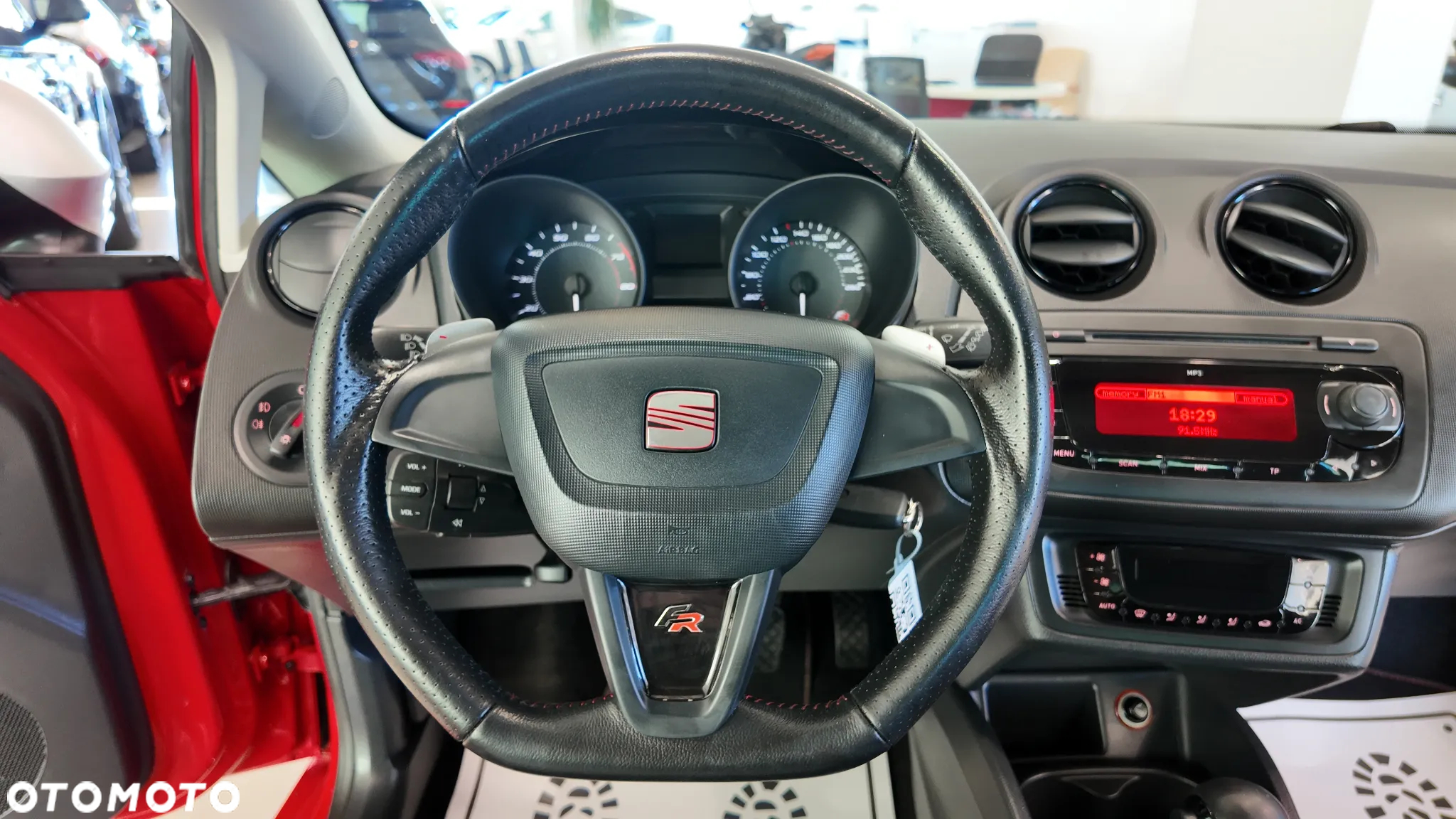 Seat Ibiza SC 1.4 TSI DSG FR - 26
