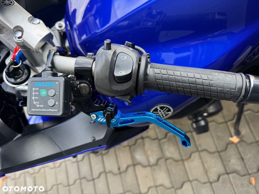 Yamaha FZ6 - 15