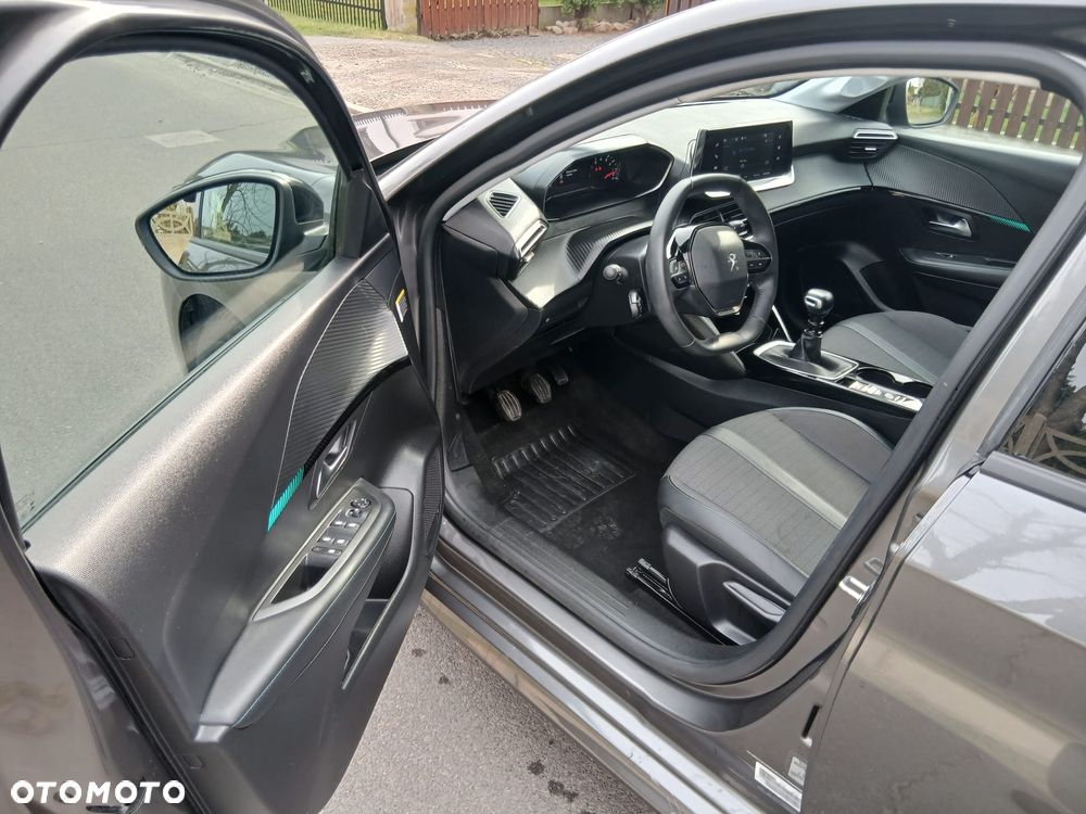 Peugeot 208 1.2 PureTech Allure S&S - 15