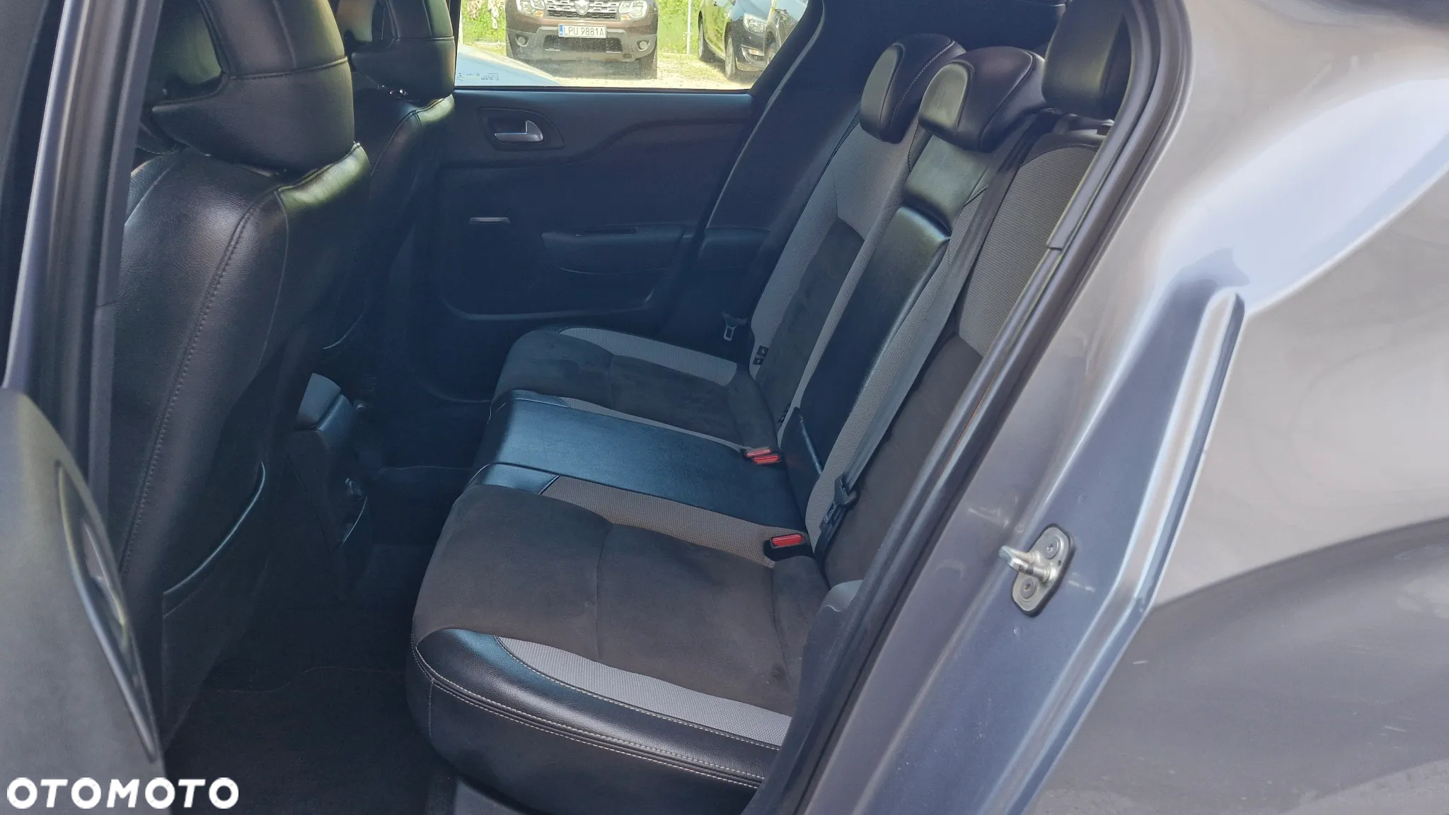 Citroën DS4 BlueHDi 150 S&S Business Class - 24