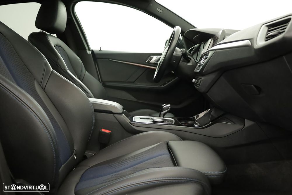 BMW 216 Gran Coupé d Pack Desportivo M - 21