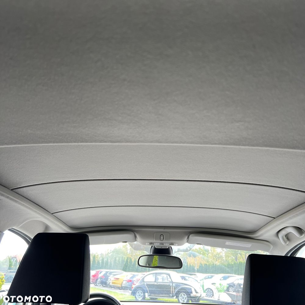 Nissan Qashqai 2.0 lounge - 37