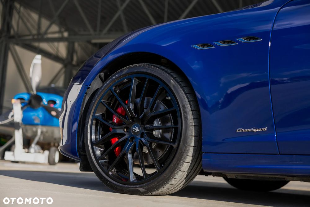Maserati Ghibli S Q4 GranSport - 22