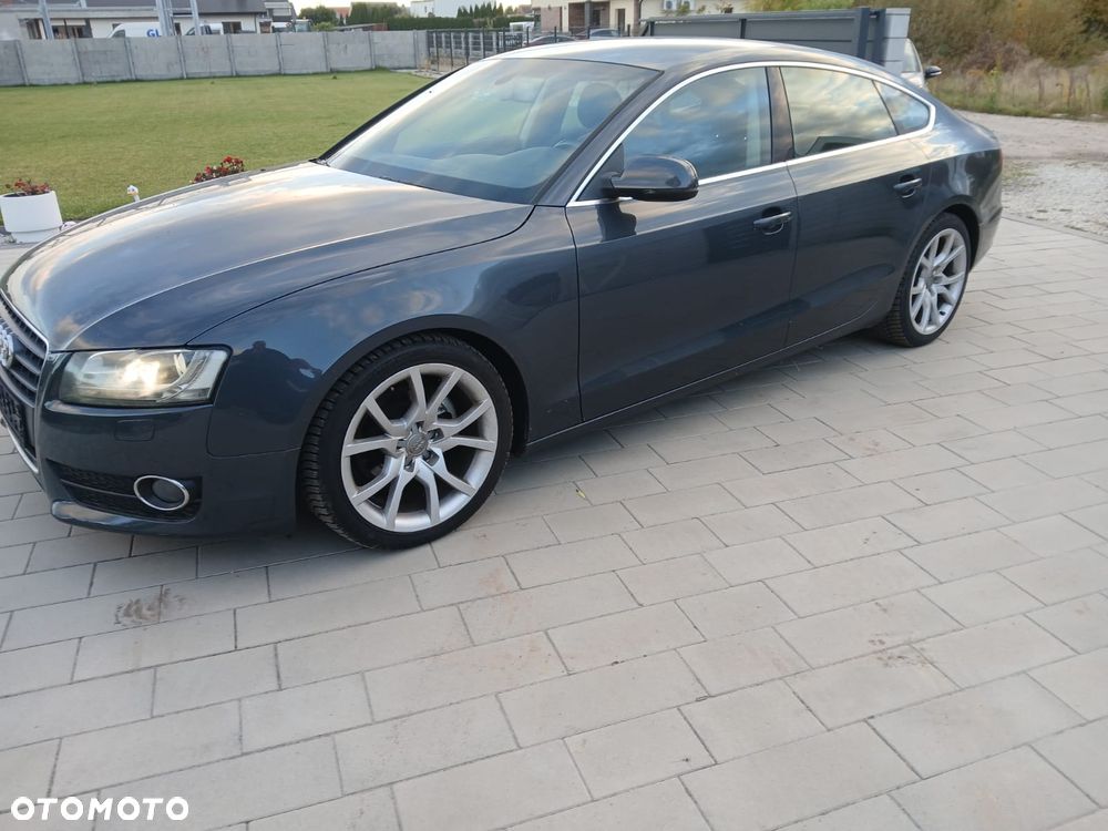 Audi A5 Limousine - 1