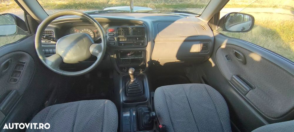 Suzuki Grand Vitara 2.0 TD - 7