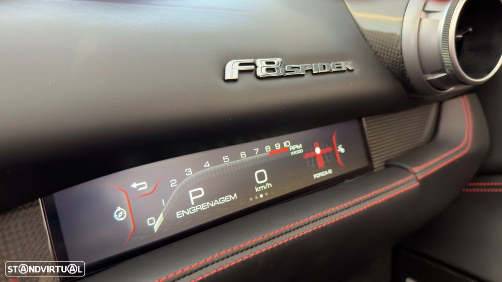 Ferrari F8 Tributo Spider - 35