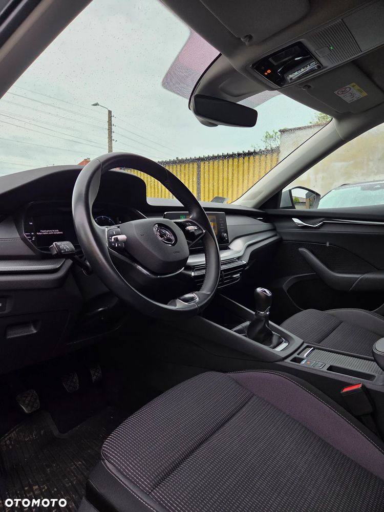 Skoda Octavia 2.0 TDI Ambition - 15