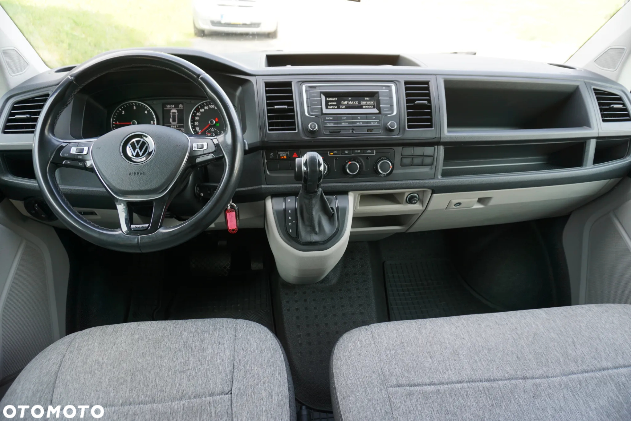 Volkswagen Caravelle 2.0 TDI L2 Highline DSG - 14