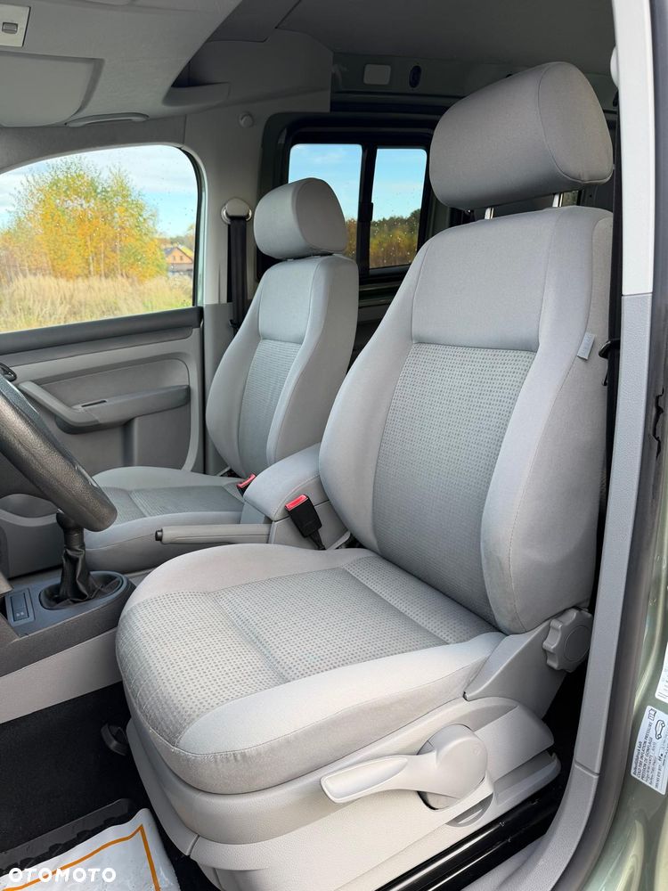 Volkswagen Caddy 1.9 Life Family (7-Si.) - 22