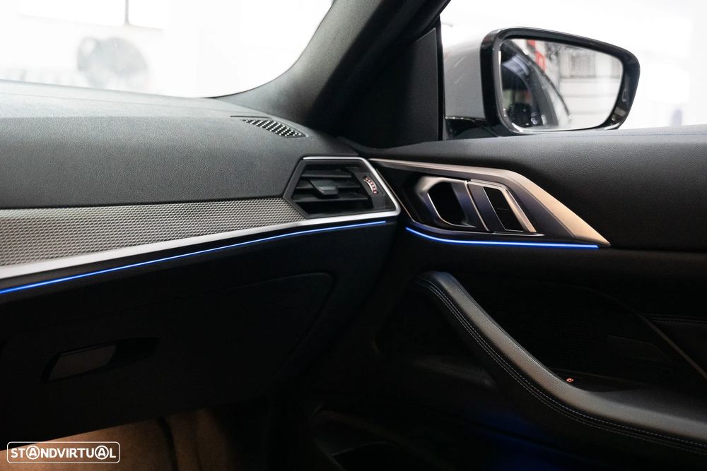BMW 420 d Desportiva M Auto - 31