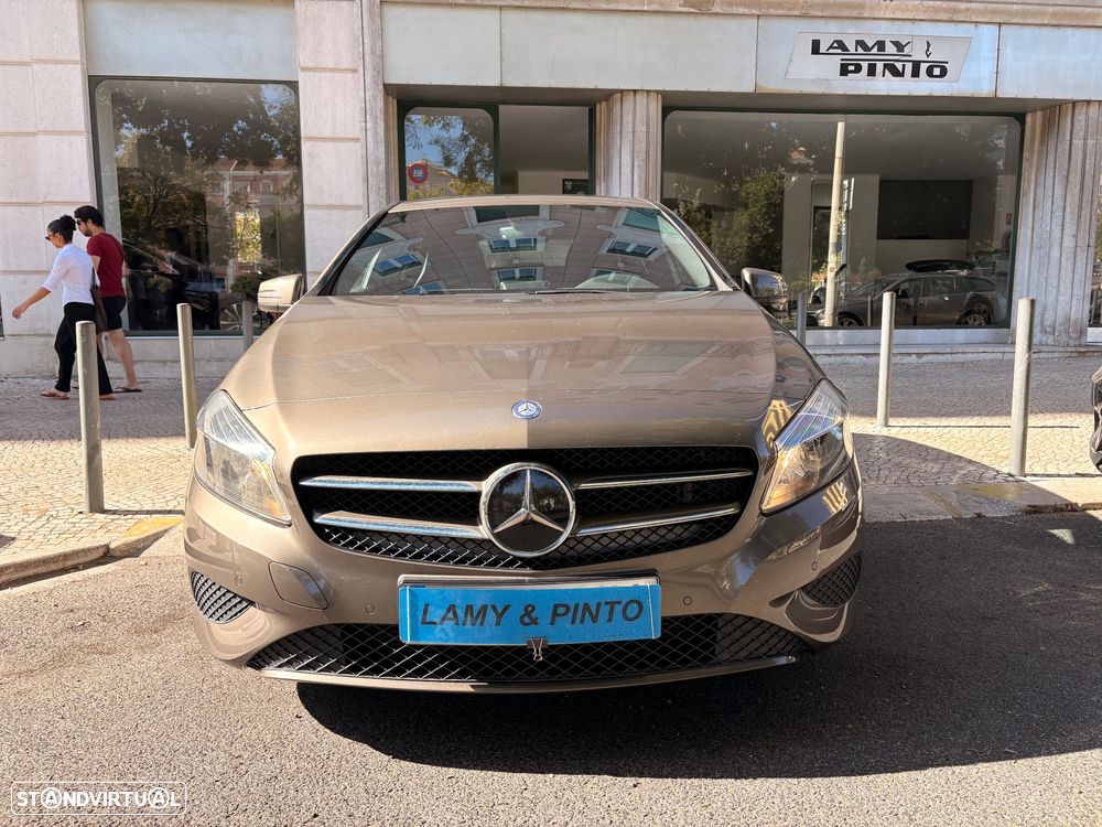 Mercedes-Benz A 180 CDI 7G-DCT Urban - 2