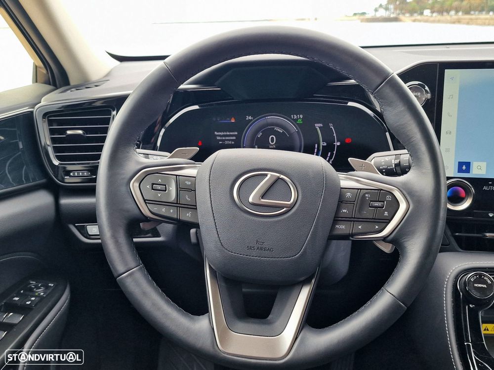 Lexus NX 450h+ - 2