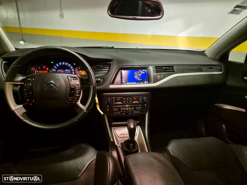 Citroën C5 Tourer 1.6 e-HDi Séduction Air.CMP6 - 29