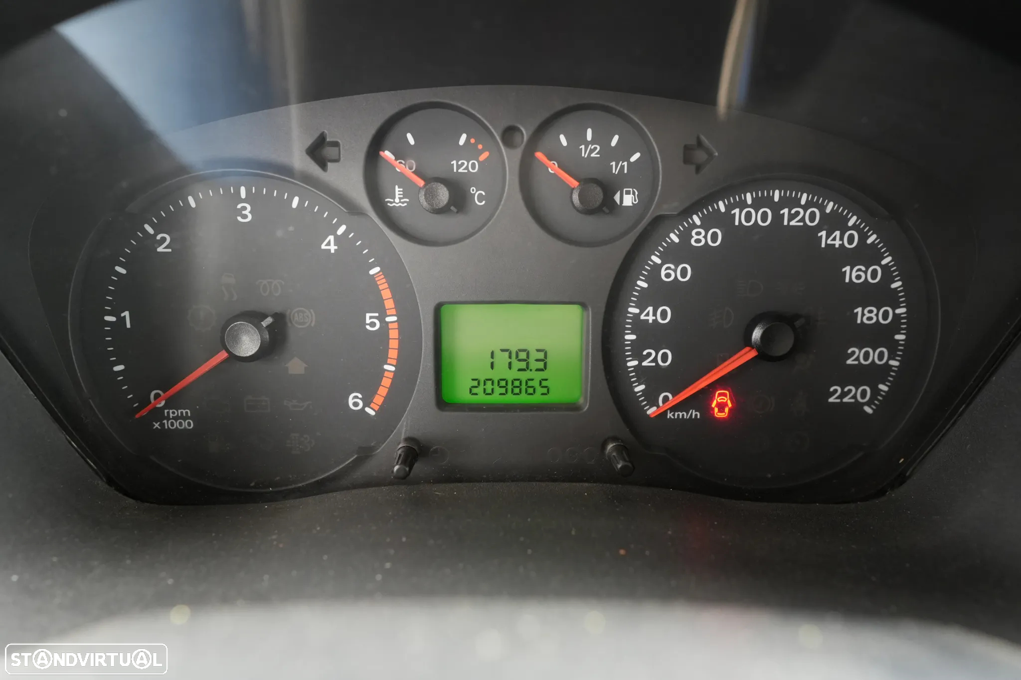 Ford Transit Contentor 2.4TDCI 115cv Rodado Duplo - 11
