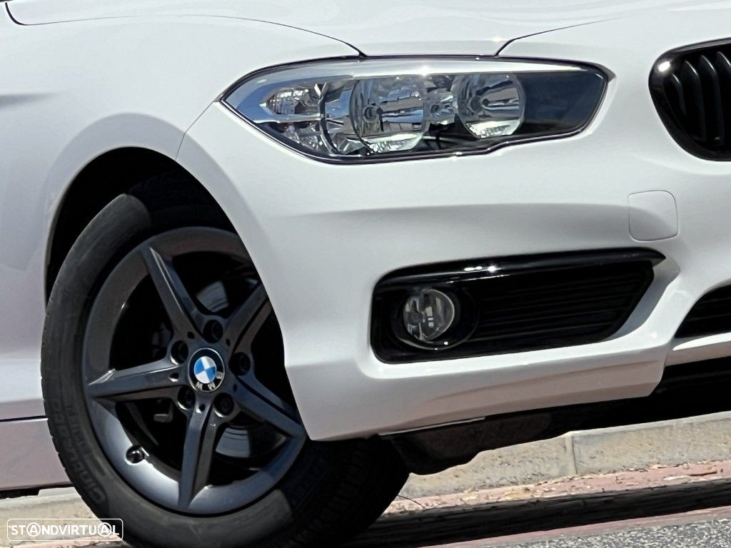 BMW 116 d Line Urban - 29
