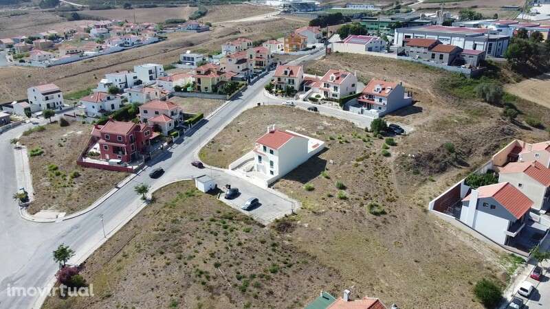 Lote de terreno em gaveto com 479 m2 em Ponte do Rol - Grande imagem: 5/23