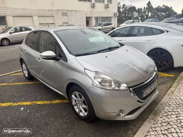 Peugeot 208 1.2 PureTech Style - 10