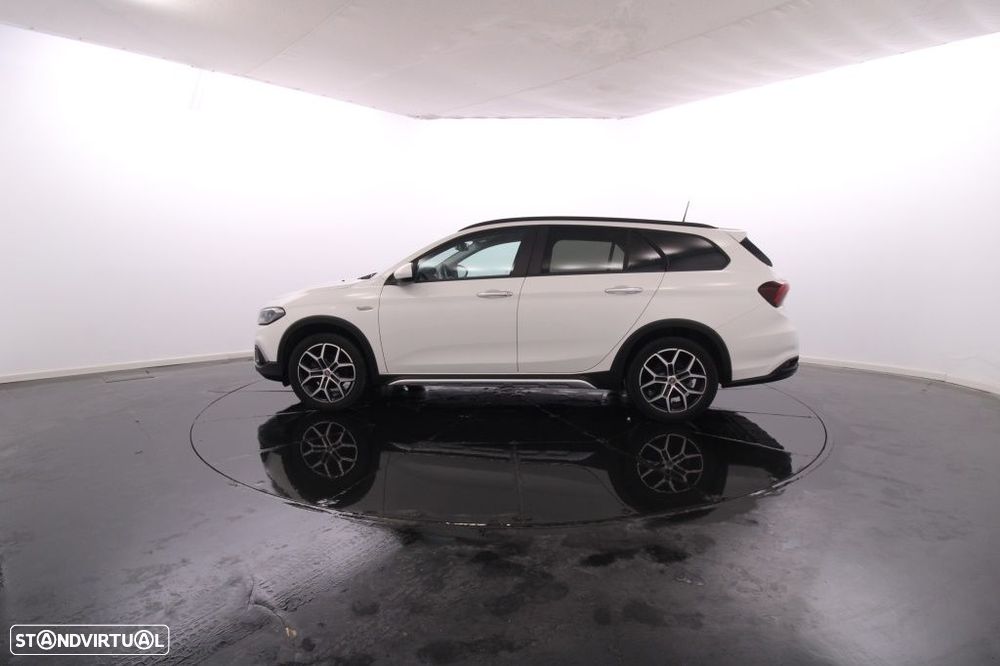 Fiat Tipo Station Wagon Cross 1.0 GSE T3 Cross - 4
