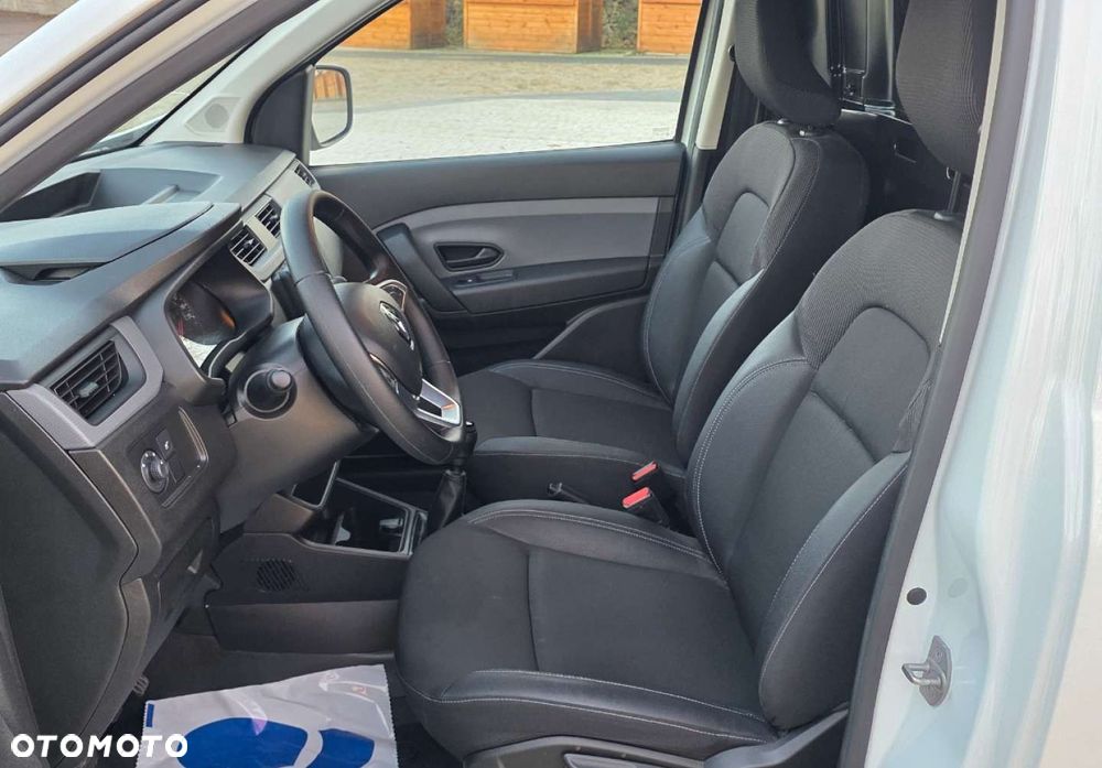 Renault Express Van - 10