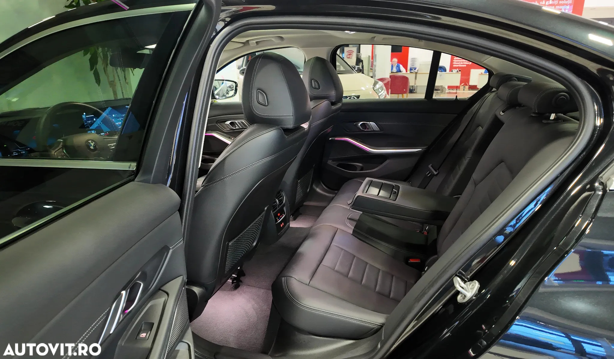 BMW Seria 3 320d xDrive Aut. - 33