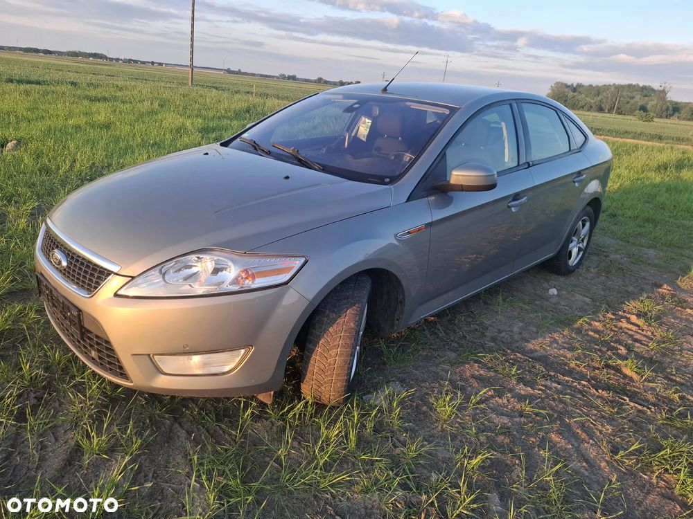 Ford Mondeo - 1