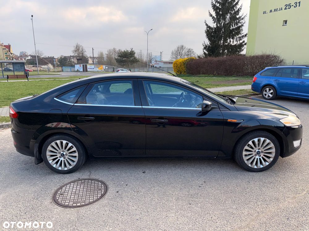 Ford Mondeo 2.5 Titanium S - 8