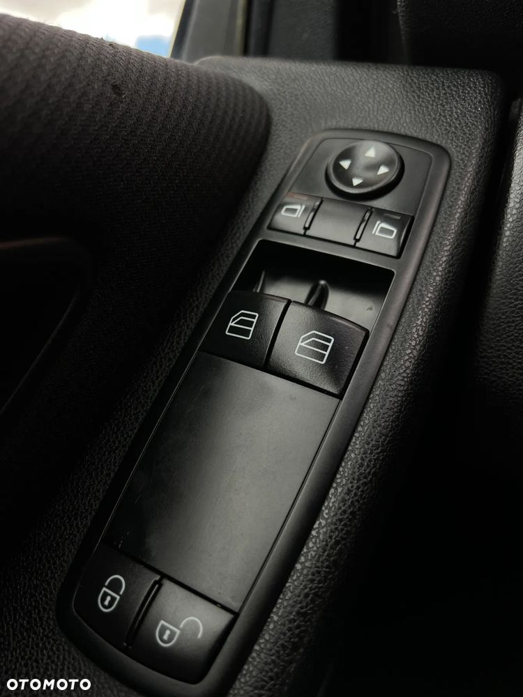 Mercedes-Benz Klasa B - 26