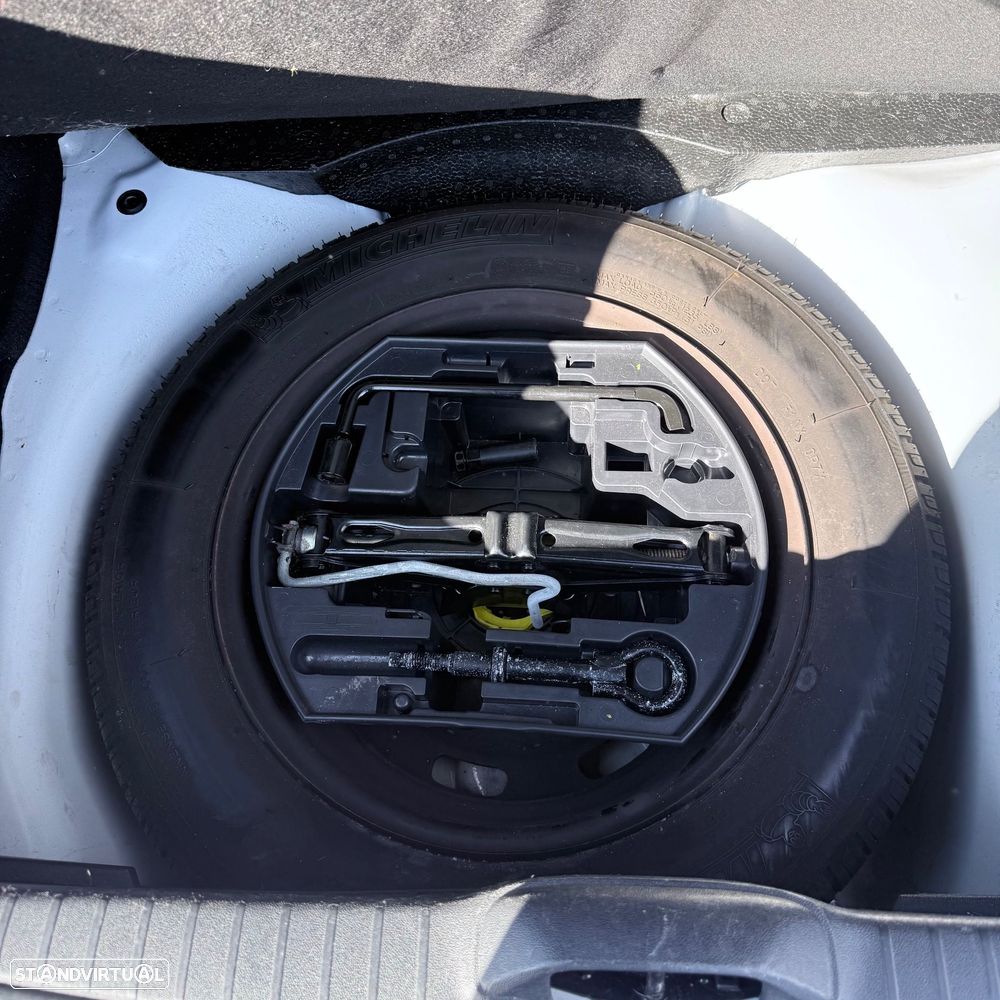 Peugeot 208 1.2 VTi Active - 8