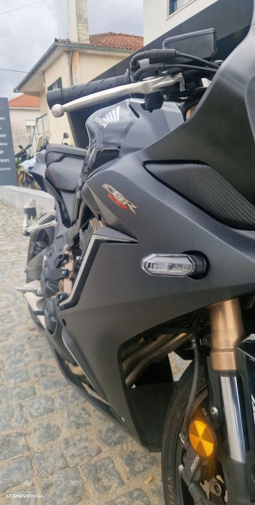 Honda CBR - 6