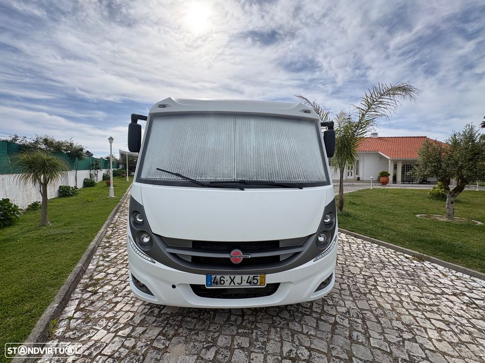 Burstner Aviano Aviano 727 cama central - 9