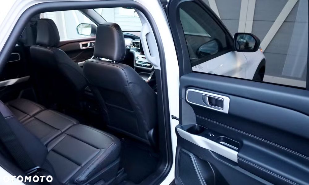 Ford Explorer EcoBoost Plug-in Hybrid PLATINUM - 9