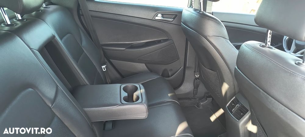 Hyundai Tucson - 31
