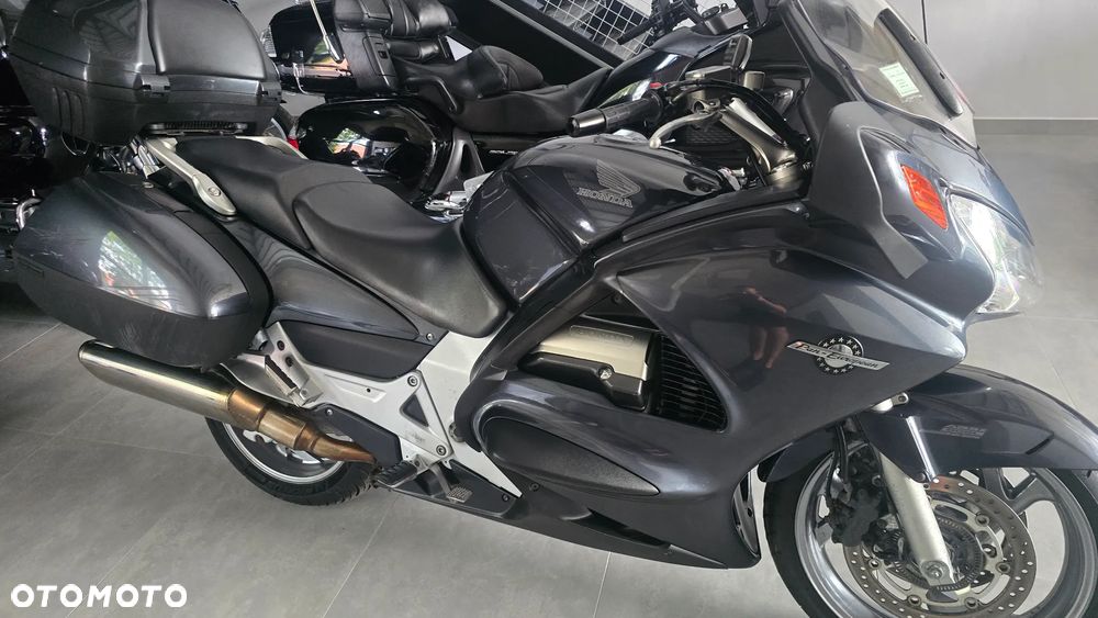 Honda ST - 21