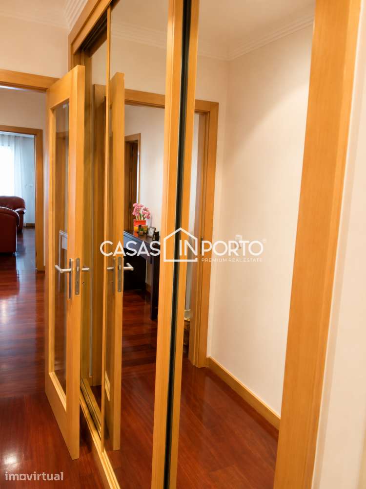 Apartamento T2 em Condomínio Fechado de Luxo com piscina - Grande imagem: 4/32