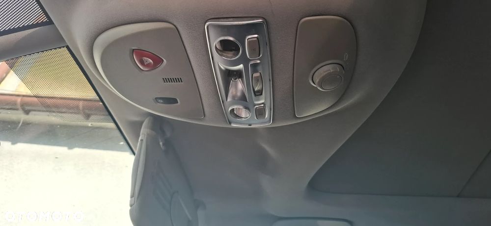 Renault Espace IV 2,0 DCI M9R750 NA CZĘŚCI - 9