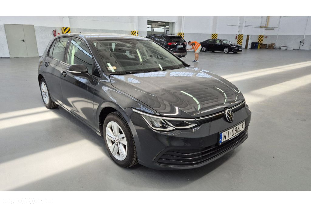 Volkswagen Golf - 11