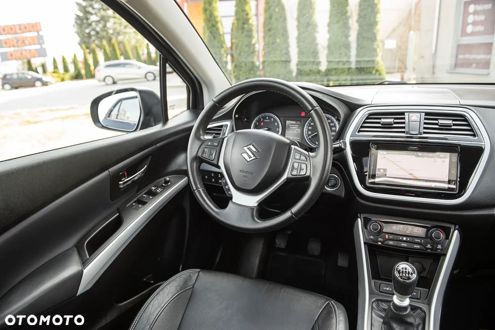 Suzuki SX4 S-Cross - 27